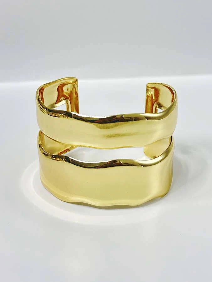 Minimalist Double-loop Bracelet
