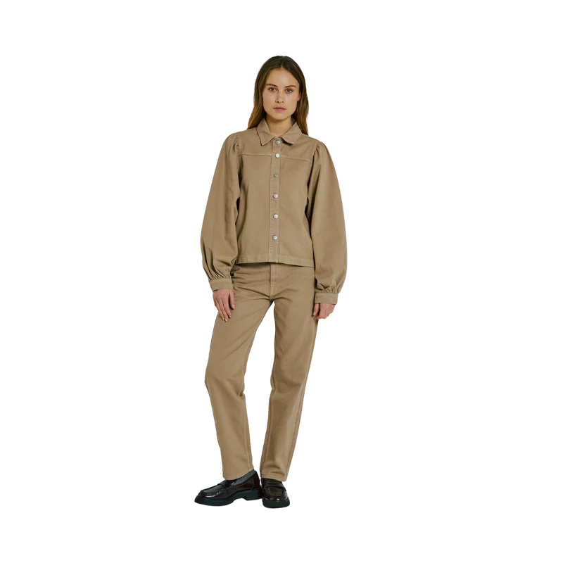 Kenzie Relaxed Belt Jeans - Dark Sand