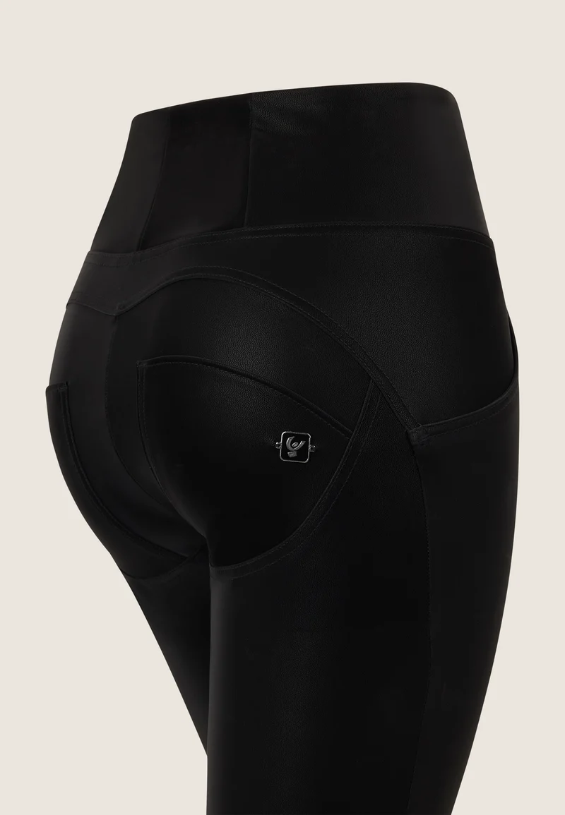 WR.UP Push-Up High Waist Skinny Vegan Leather Pant With Wet Effect - Black