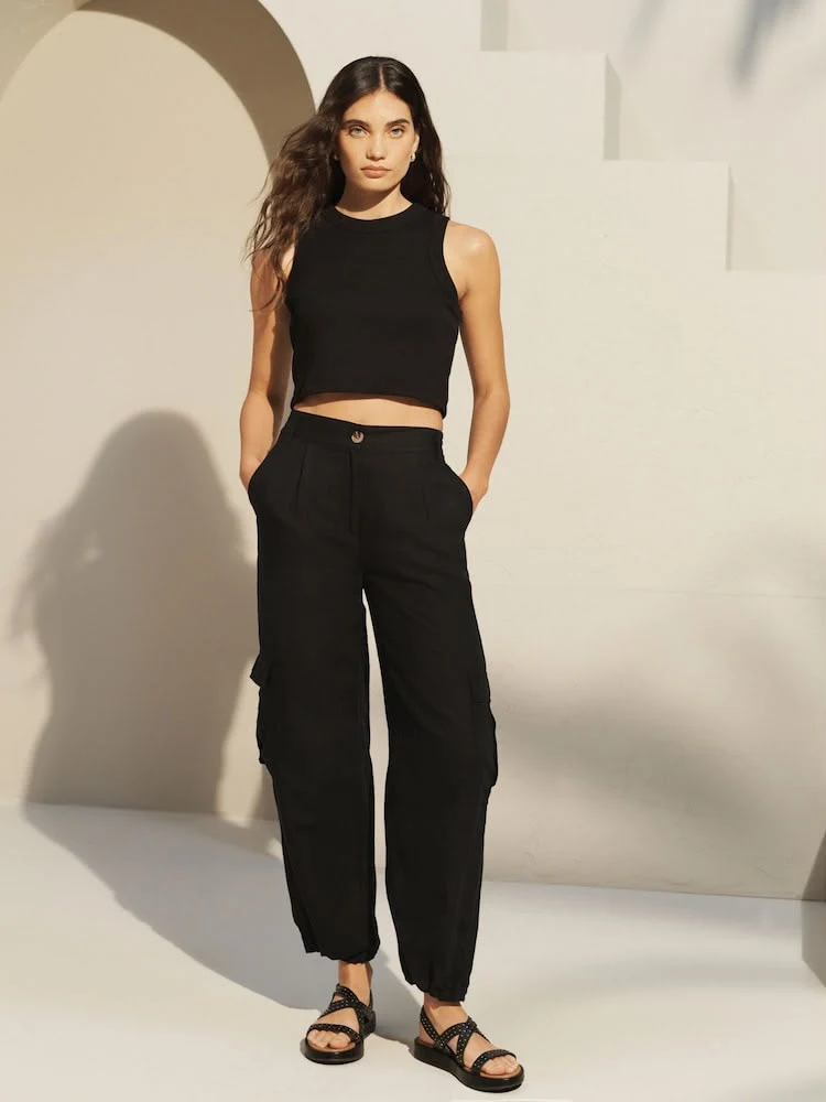 Petite Straight Leg Trouser