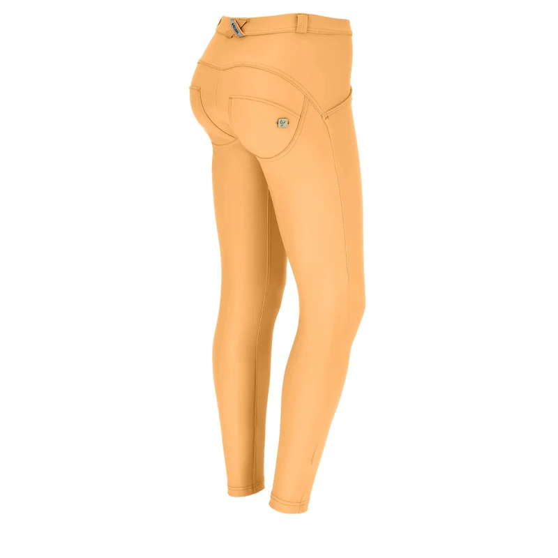 WR.UP Push-Up Regular Waist Skinny 7/8 Vegan Leather Pant - Topax
