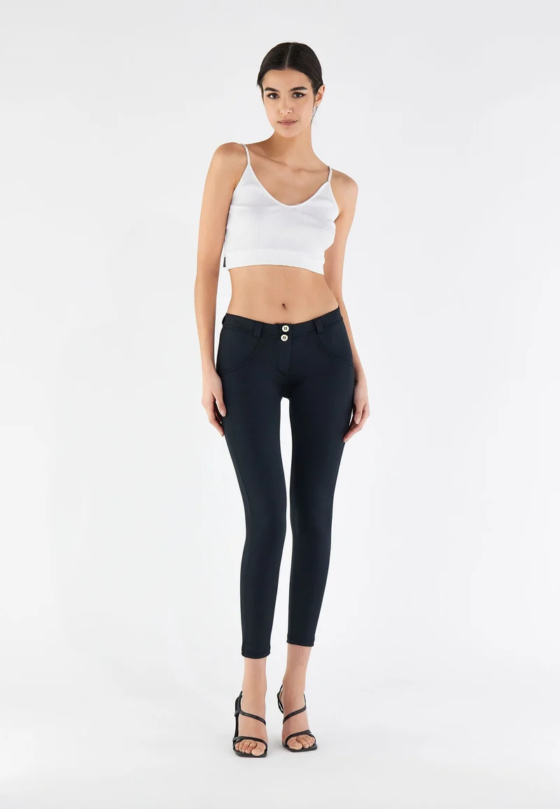 WR.UP Push-Up Regular Waist Skinny 7/8 Flex Tech Leggings - Black