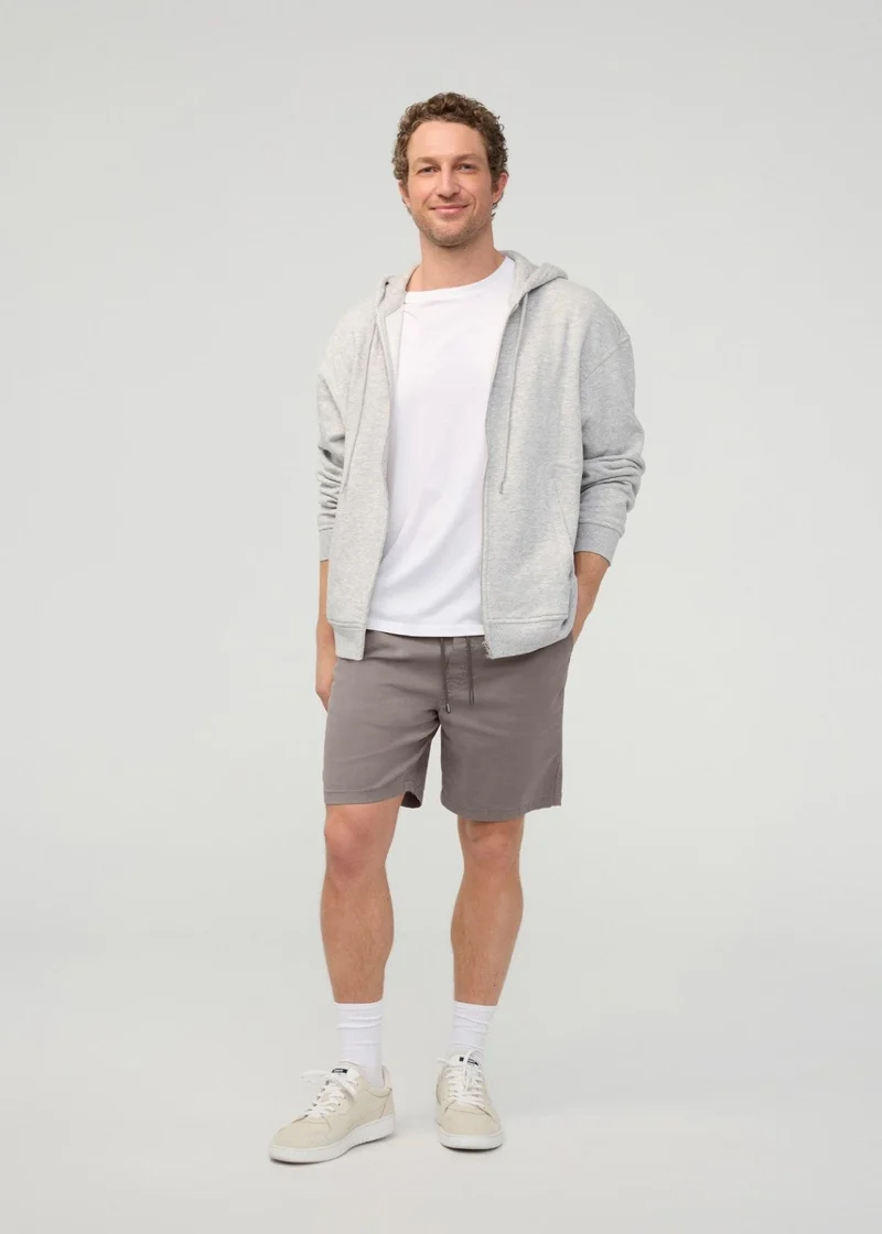 Live Lite Traveller Short - Stone