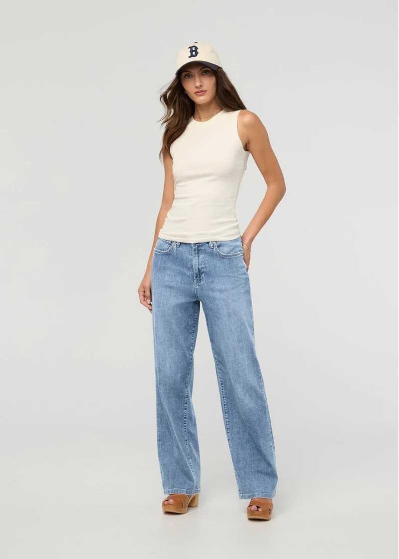 Performance Denim Lite High Rise Straight - Light Stone