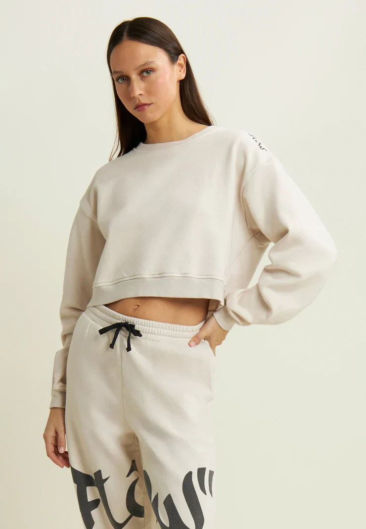 Oversized cropped sweatshirt with Flow print on the shoulder