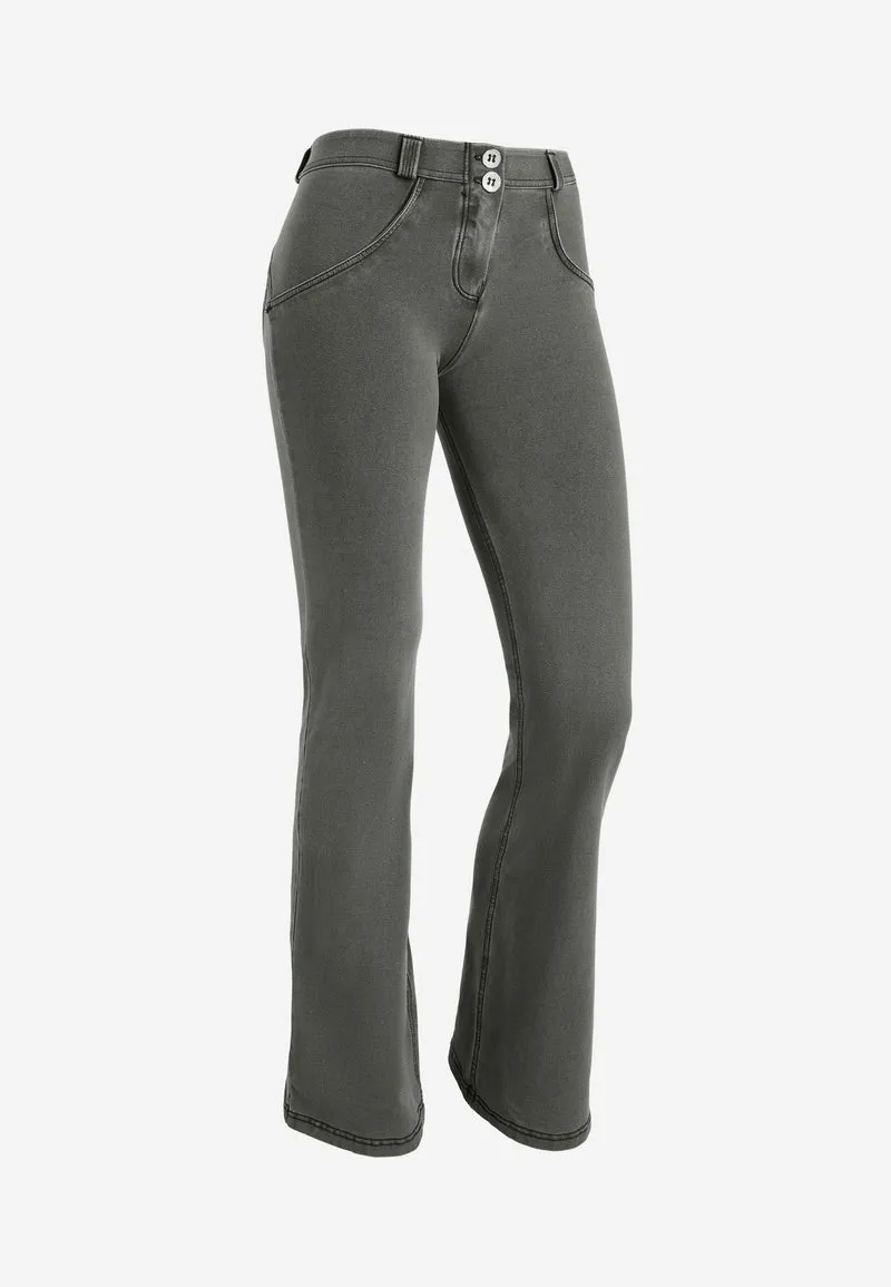 WR.UP Push-Up Regular Waist Flare Denim Jeans - Denim Gray - Black Seam