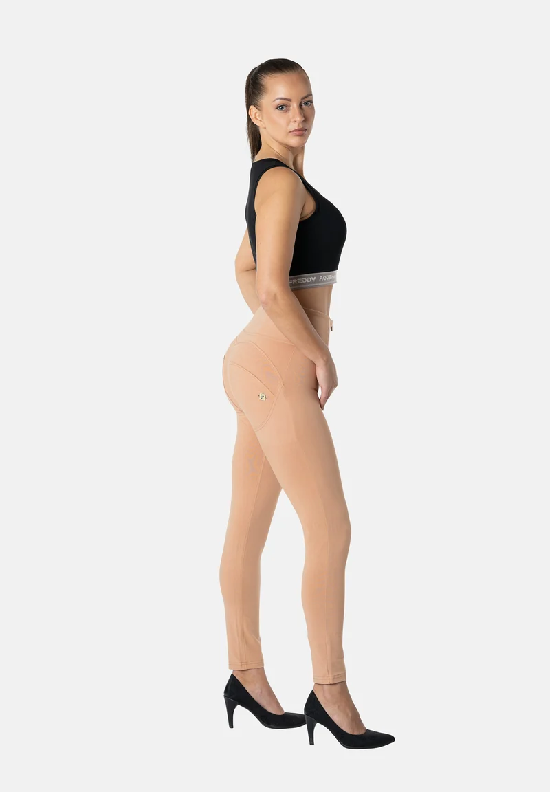 WR.UP Push-Up High Waist Skinny 7/8 Pants - Macaroon Brown