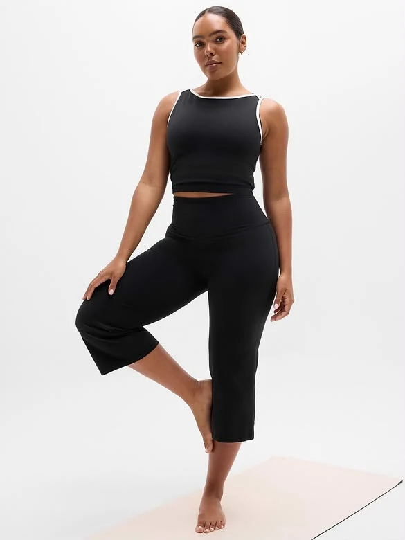 Elation High Rise Crop Flare - Black