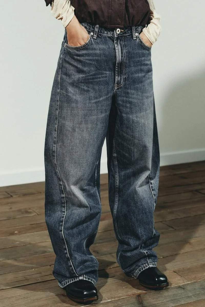 Zara Jeans TRF Baggy Balloon Mid Rise