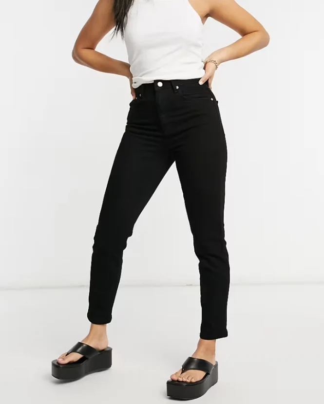 High Rise Farleigh Mom Jeans In Clean Black
