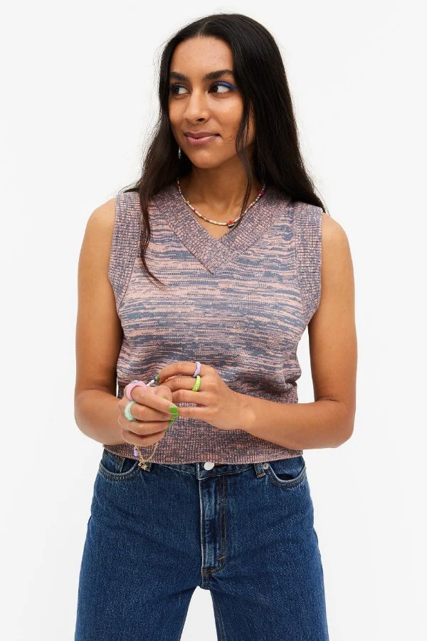 Relaxed Fit Sweater Vest