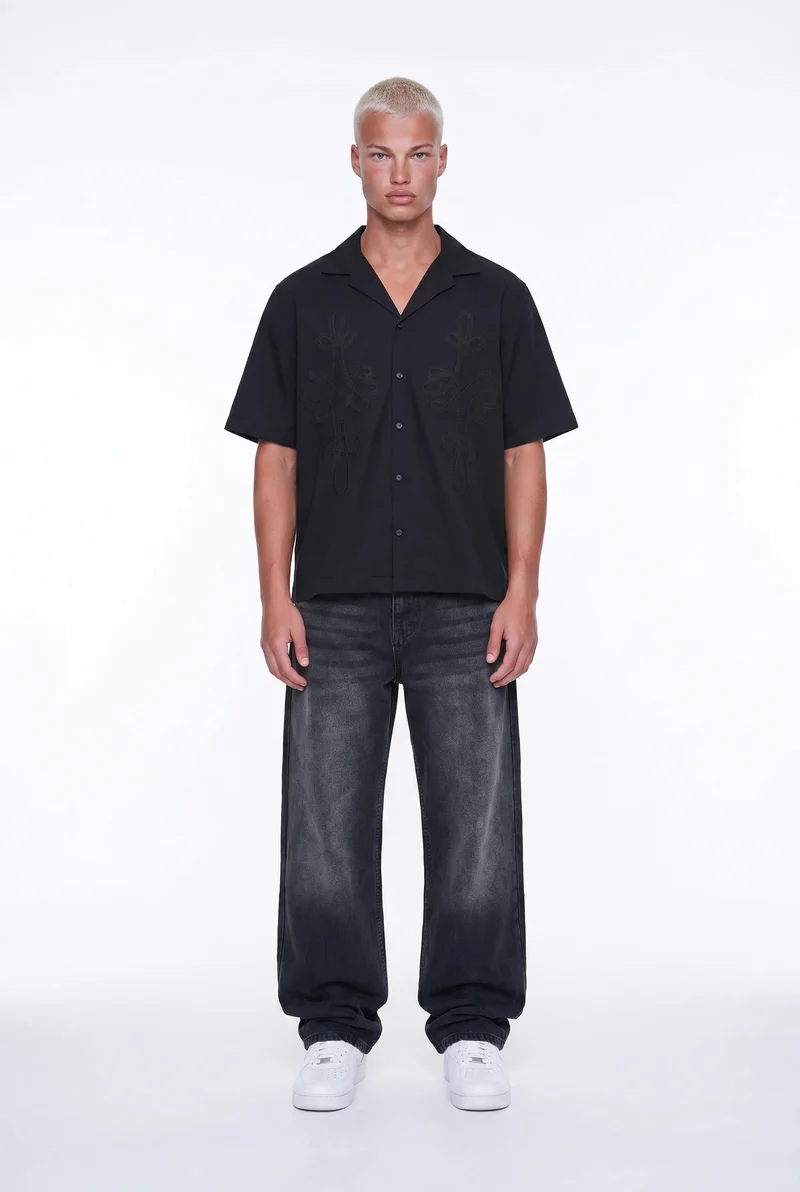 Men's Short-Sleeved Oversized Shirt with Embroidered Details Black