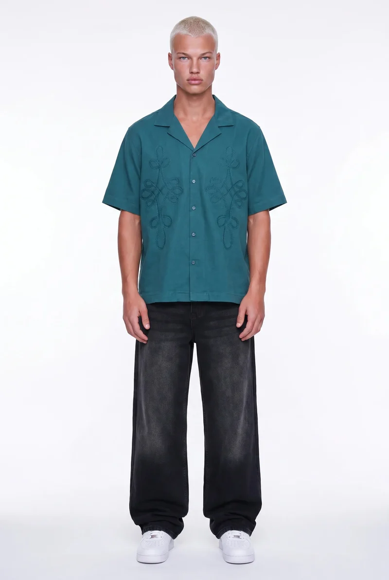 Men's Short-Sleeved Oversized Shirt with Embroidered Details Emerald