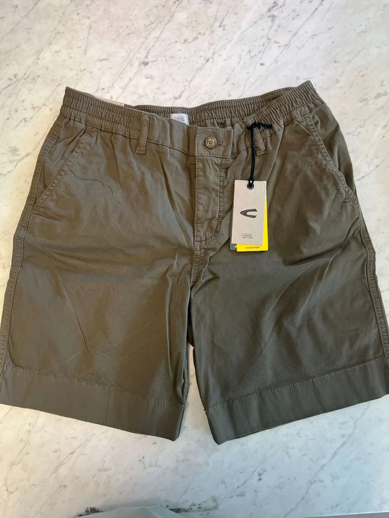 Camel Active shorts military green