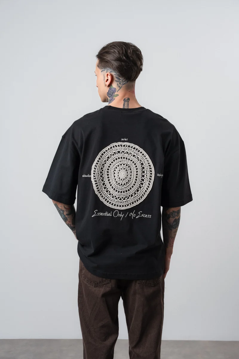 Men's Essential Oversize T-Shirt with Embroidered Detail, Black