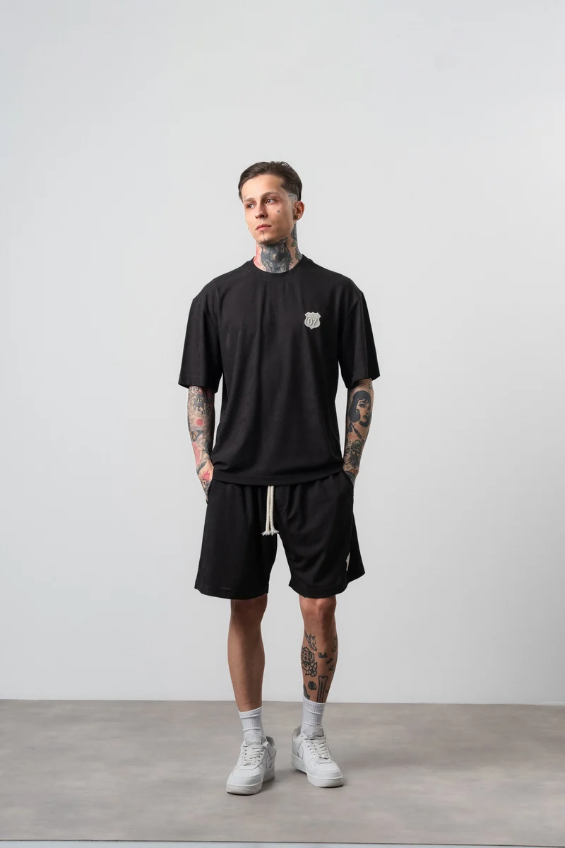 Men's Route 07 Emblem Detail Regular Fit T-Shirt and Shorts Set Black