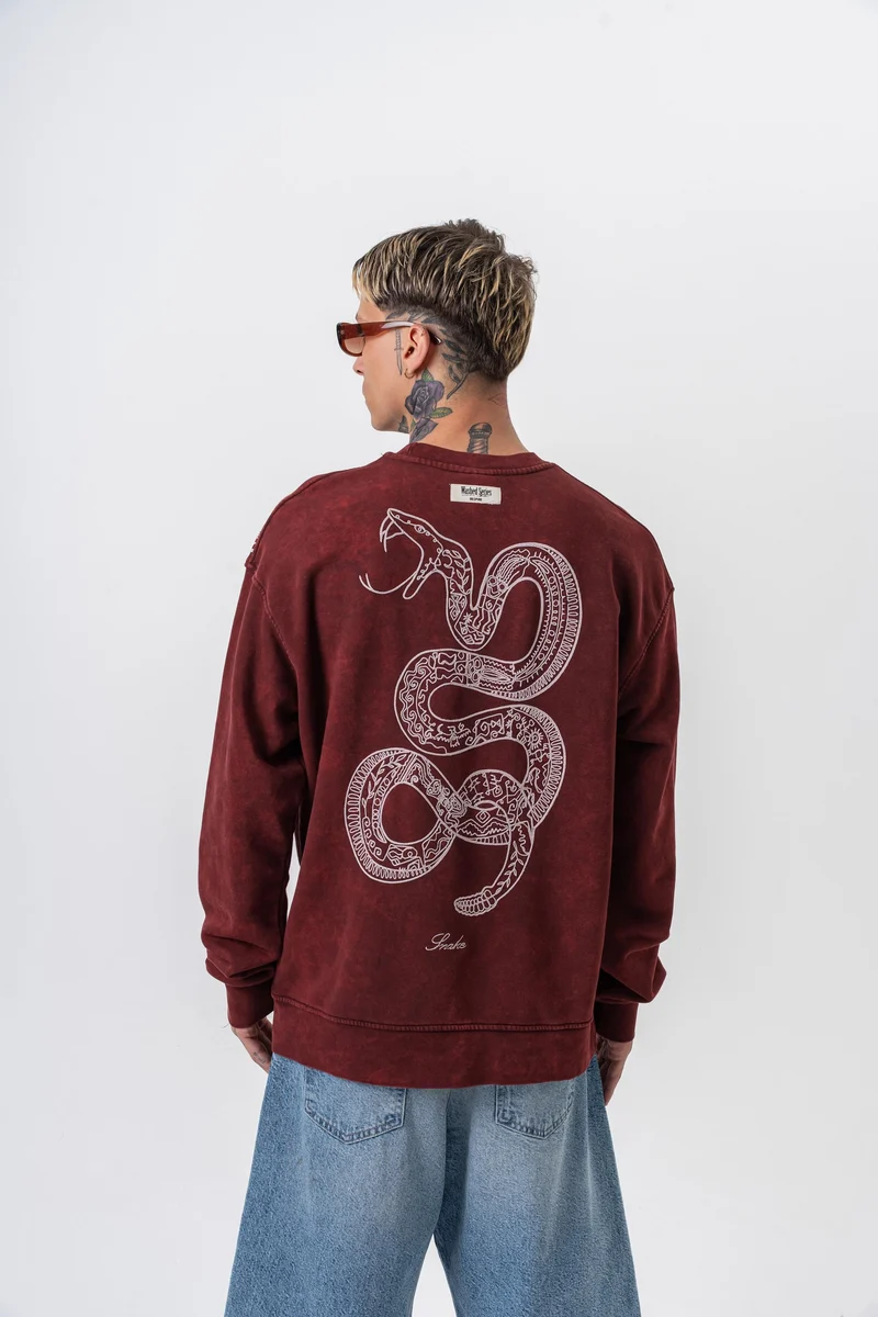 Snake Embroidered Washed Crew Neck Oversized Sweatshirt Burgundy