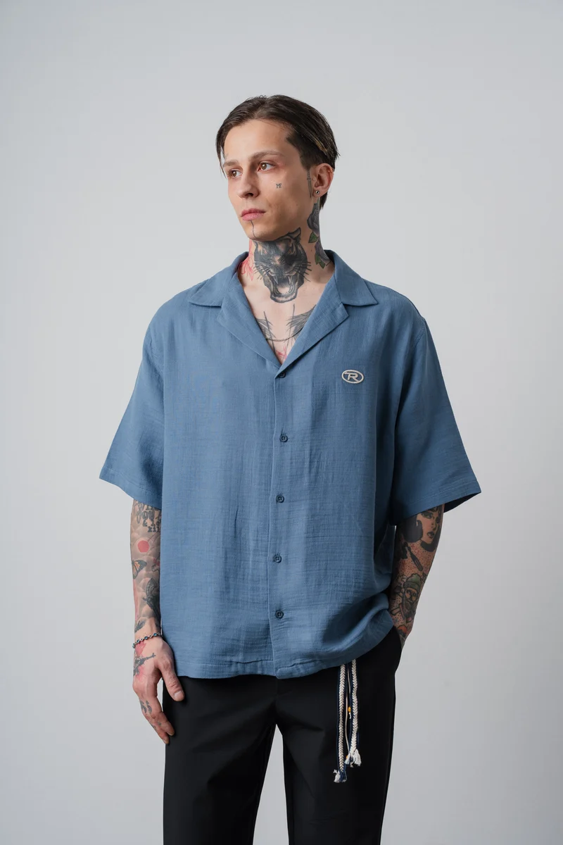 Men's R Embroidered Short Sleeve Muslin Oversize Shirt Light Blue