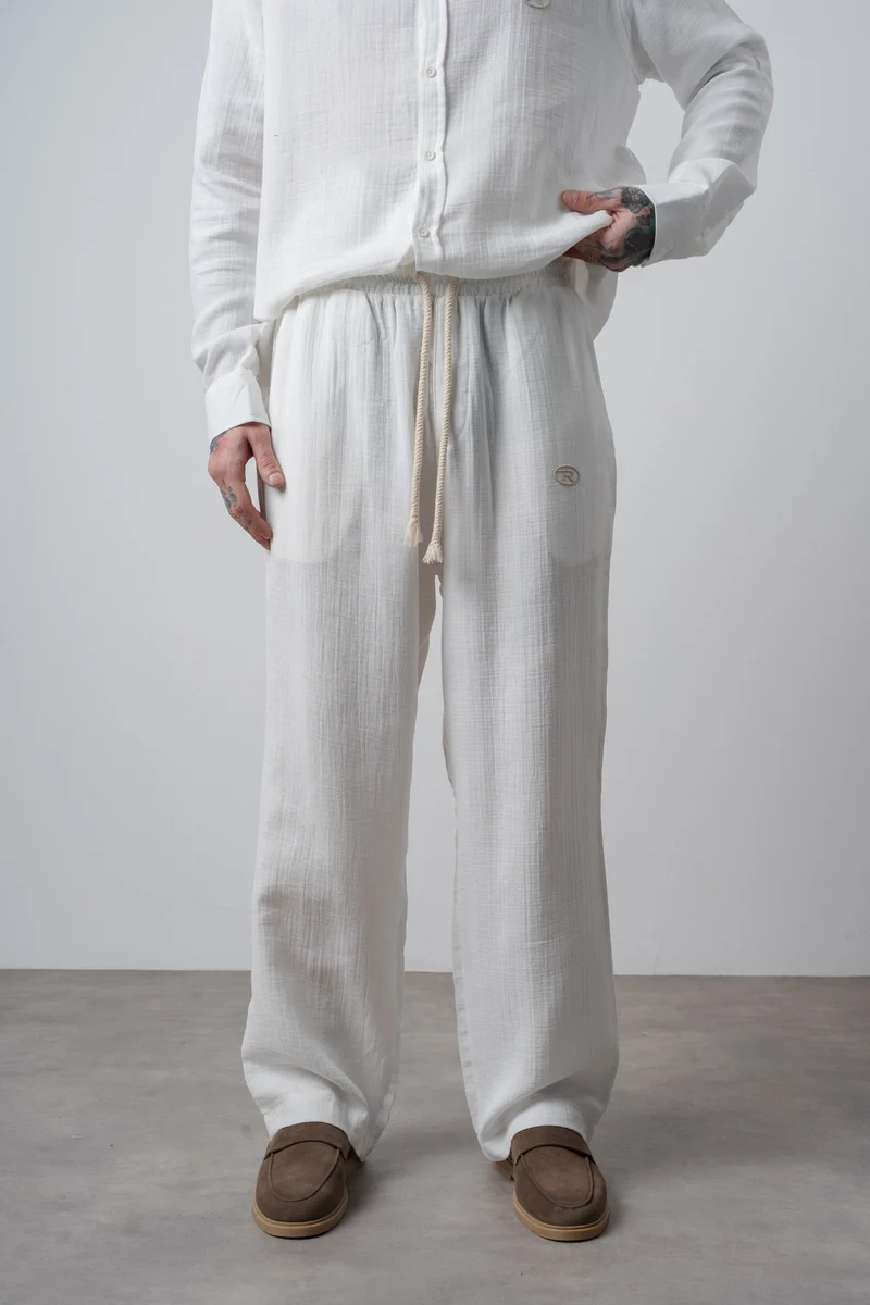 Men's R Embroidered Muslin Baggy Pants Ecru